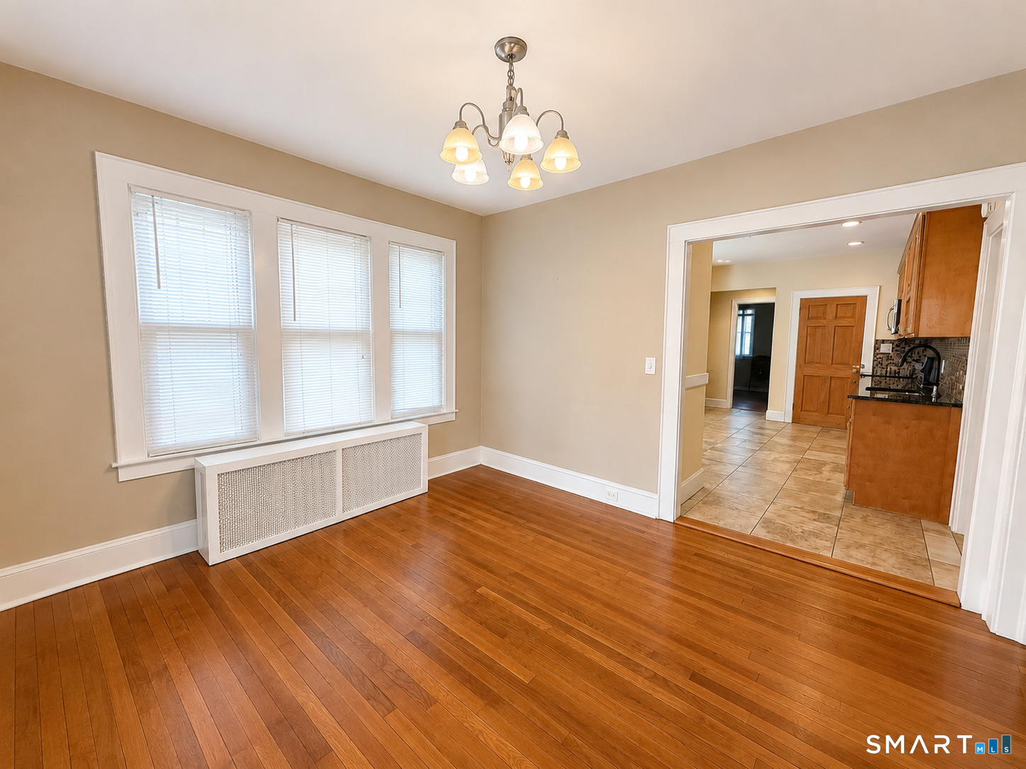 119 Dover Road Unit: 1st Floor