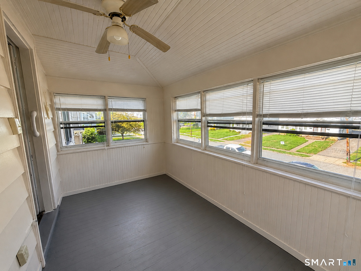 122 Dover Road Unit: 2nd Floor
