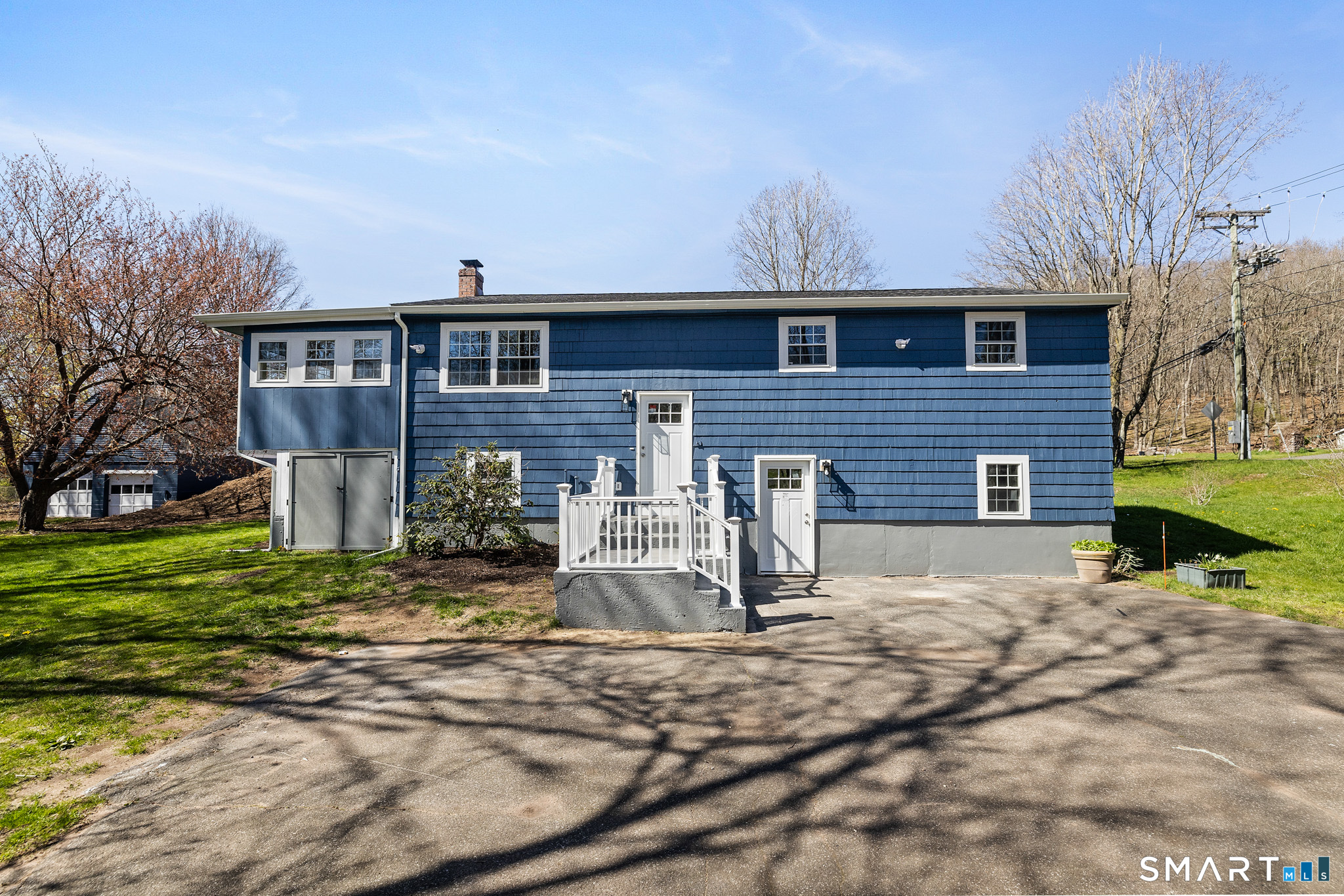 354 Vernon Street