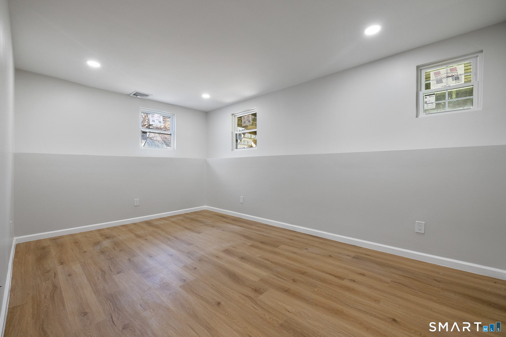 354 Vernon Street