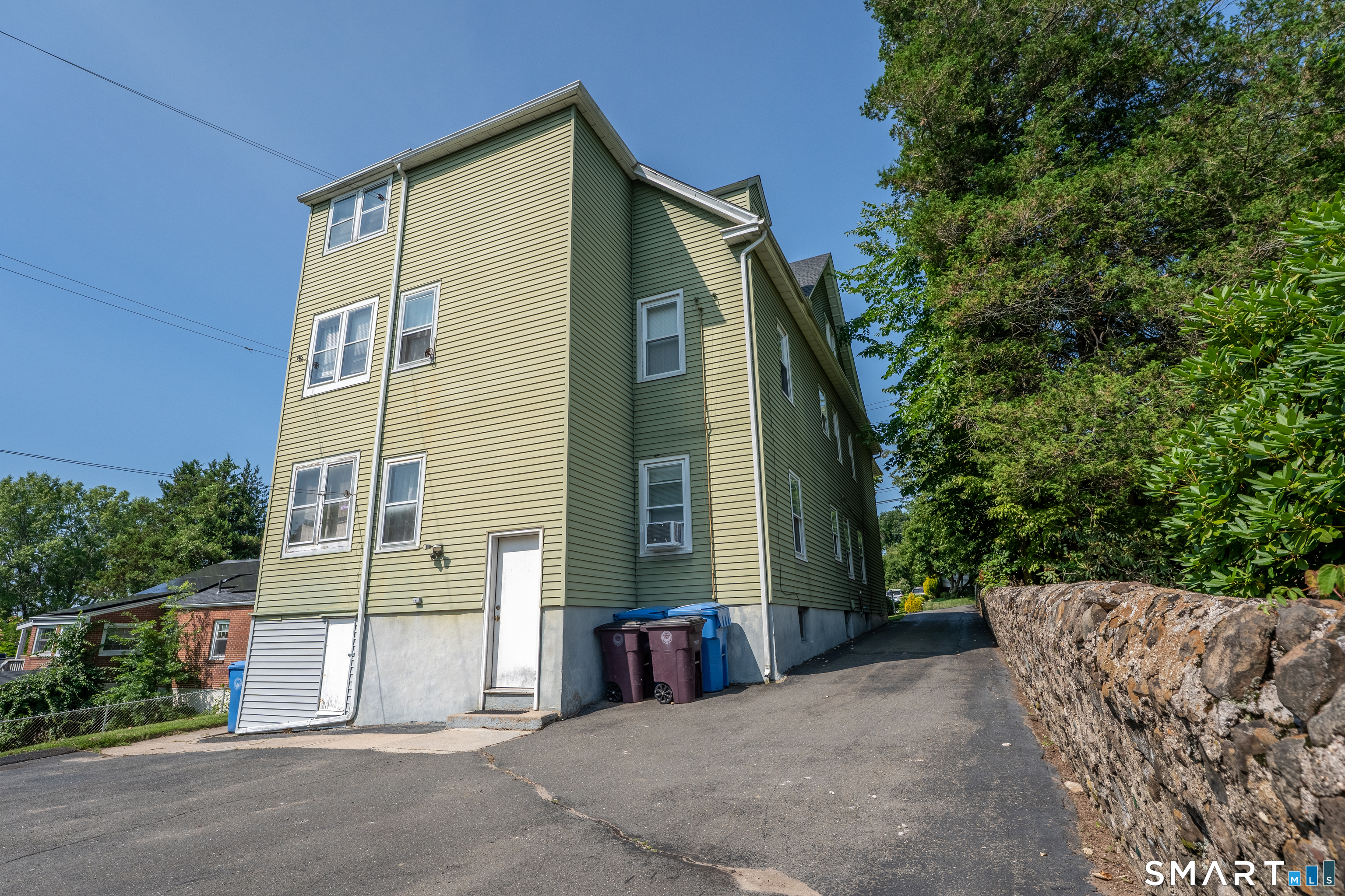 149 McClintock Street