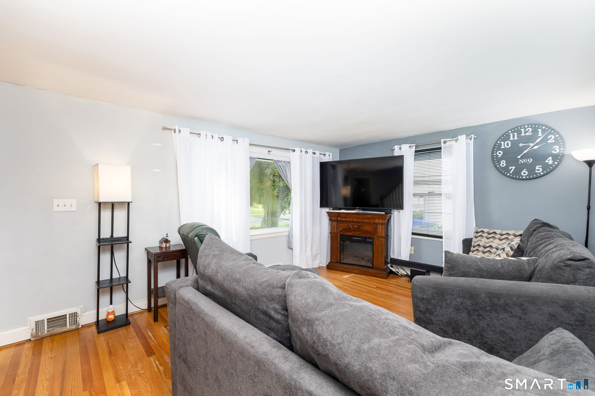 24 Mercer Avenue