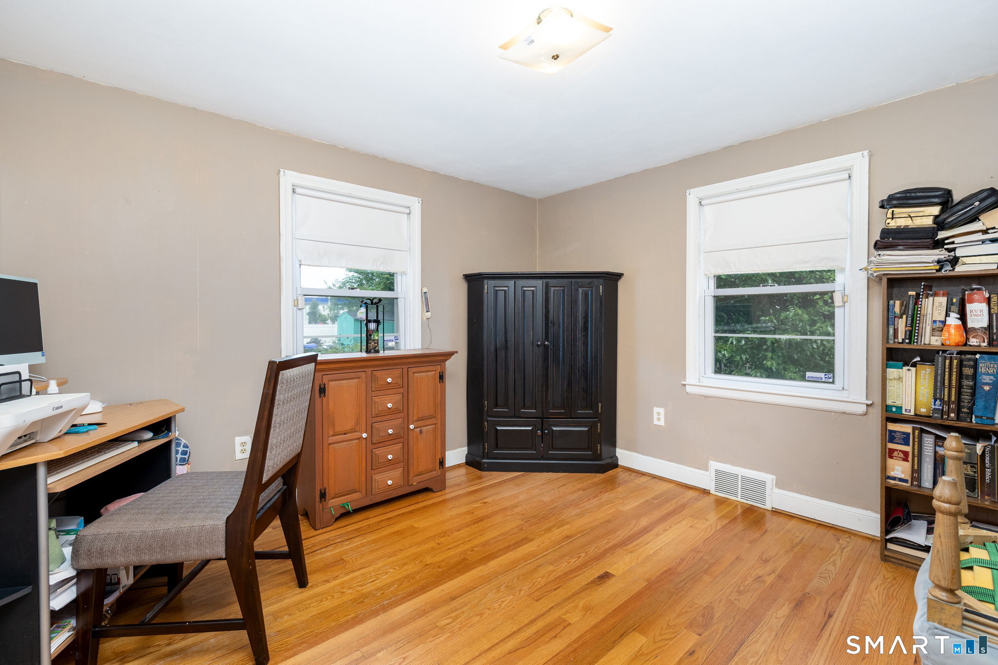 24 Mercer Avenue