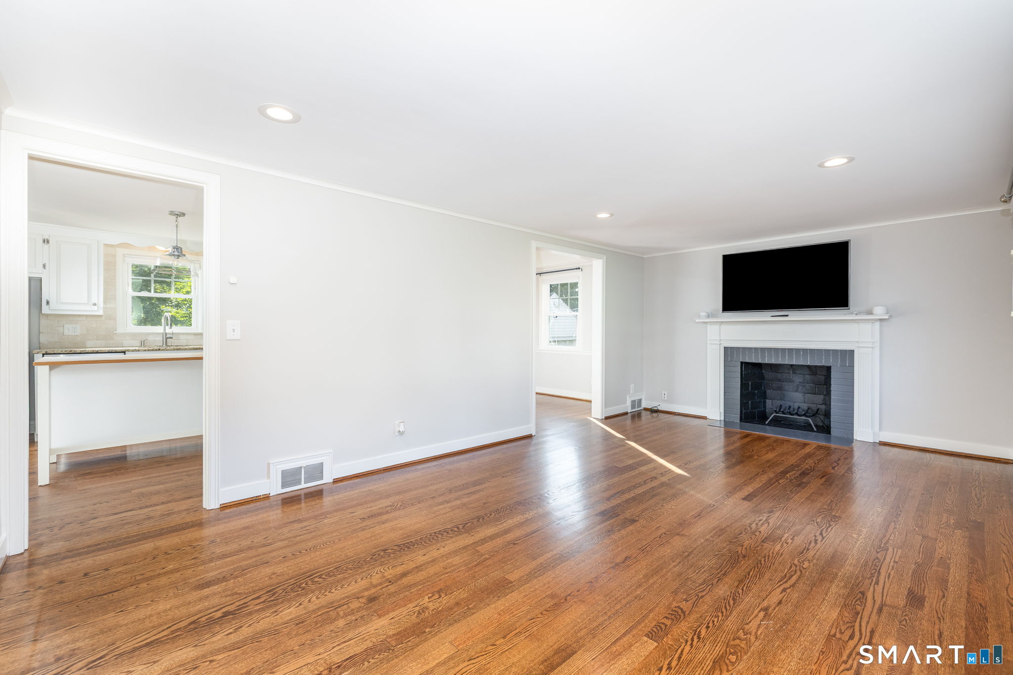 170 Brunswick Avenue