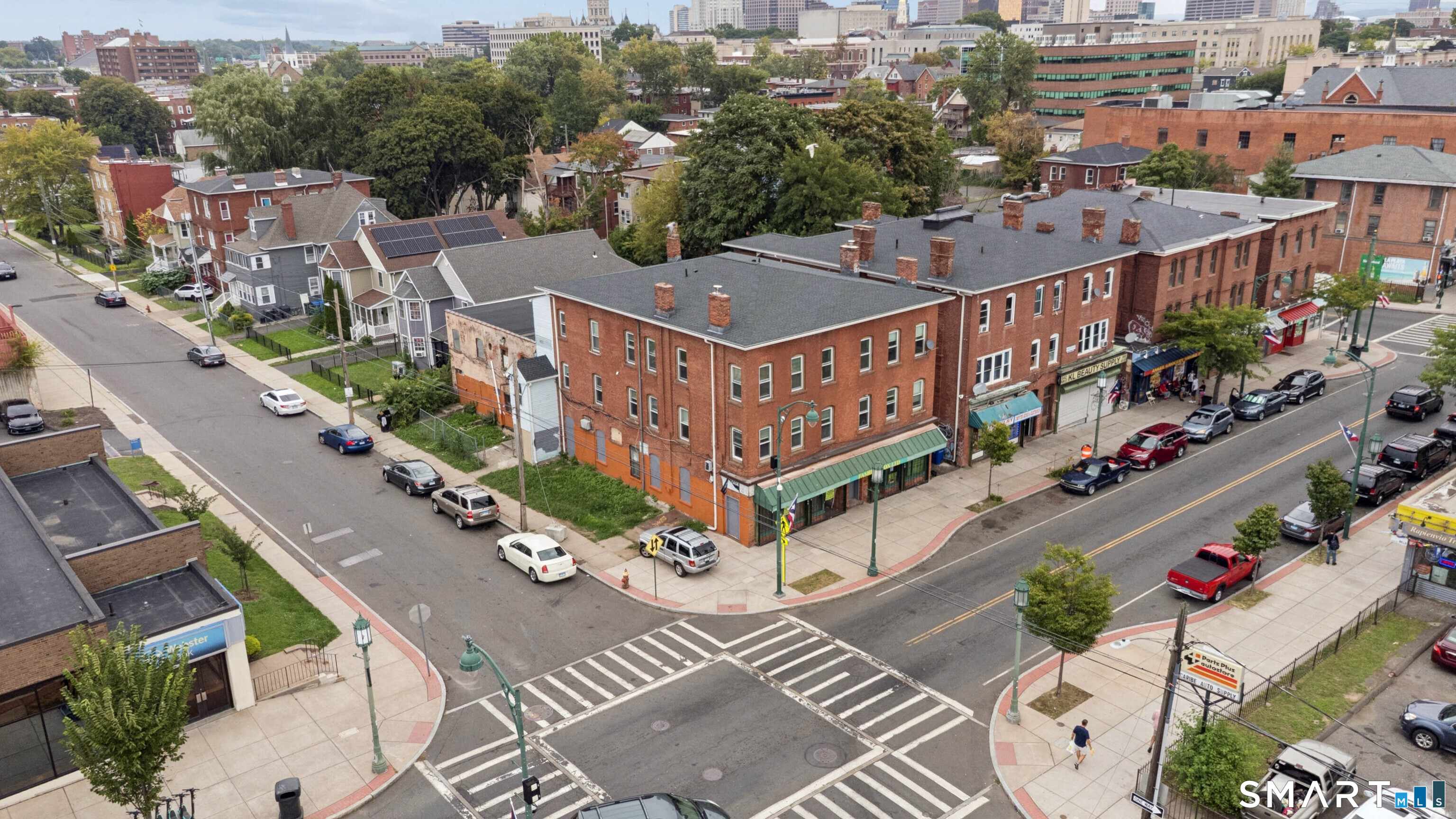 654 Park Street Unit: 1A