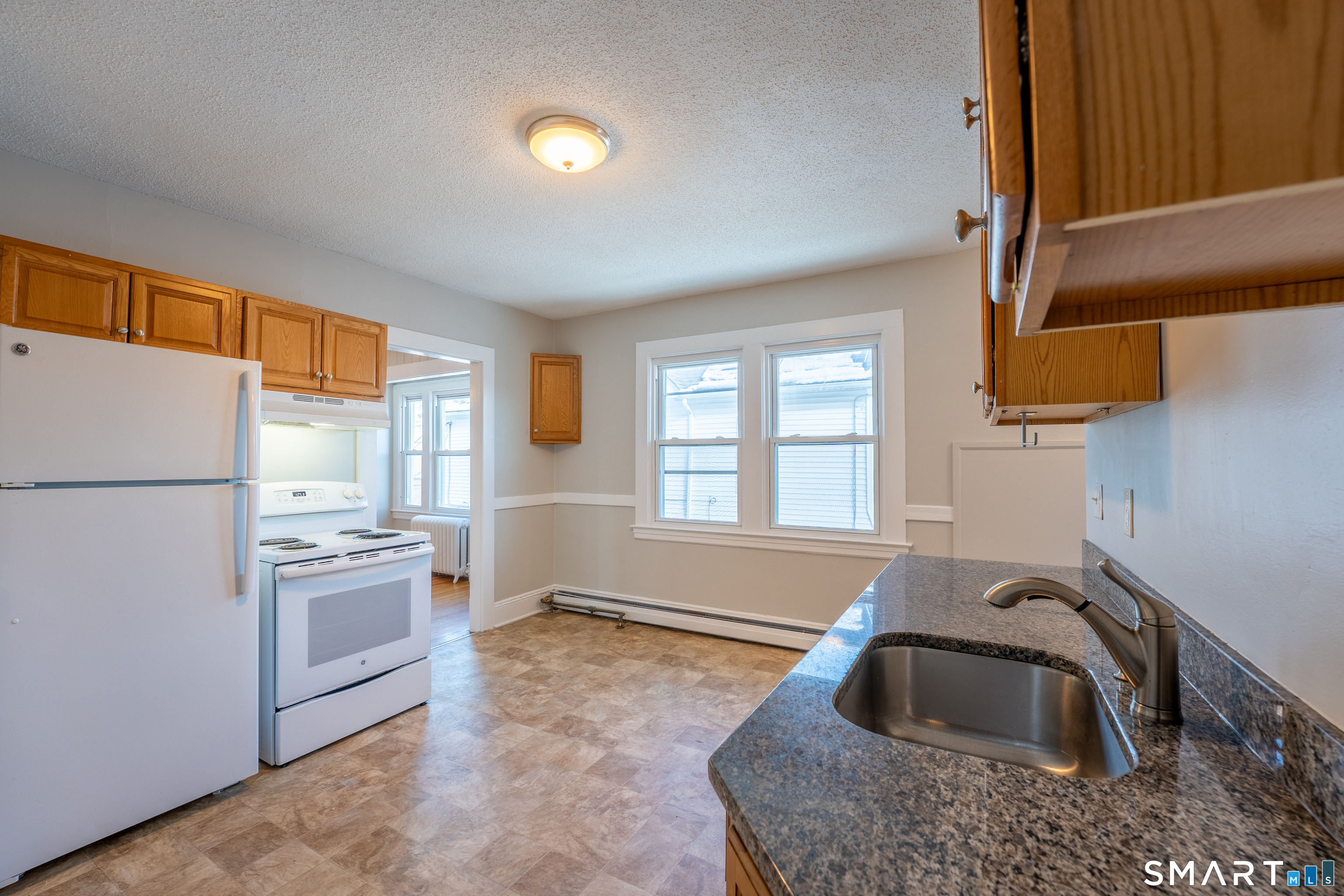 45 Boulanger Avenue Unit: 3rd Floor
