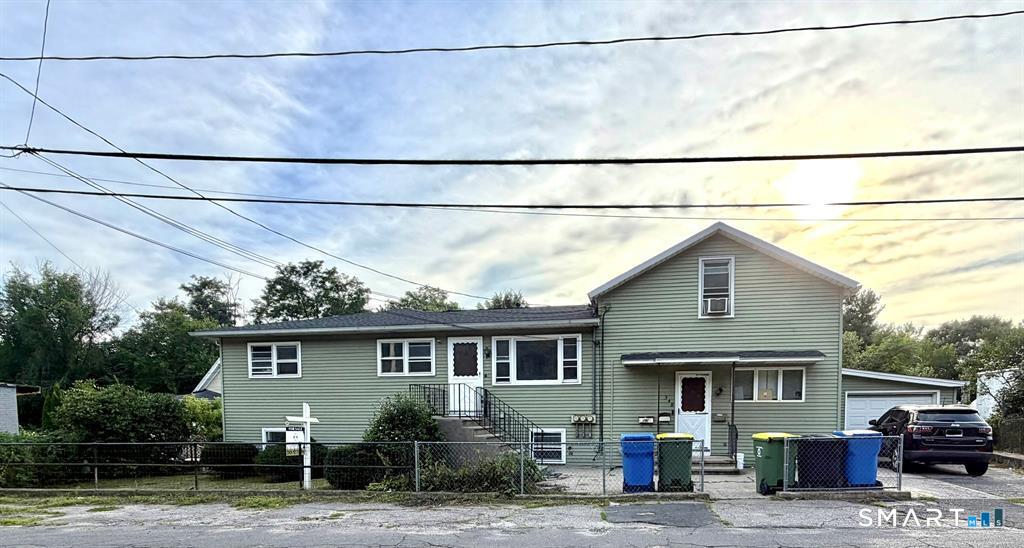 348 Oak Street