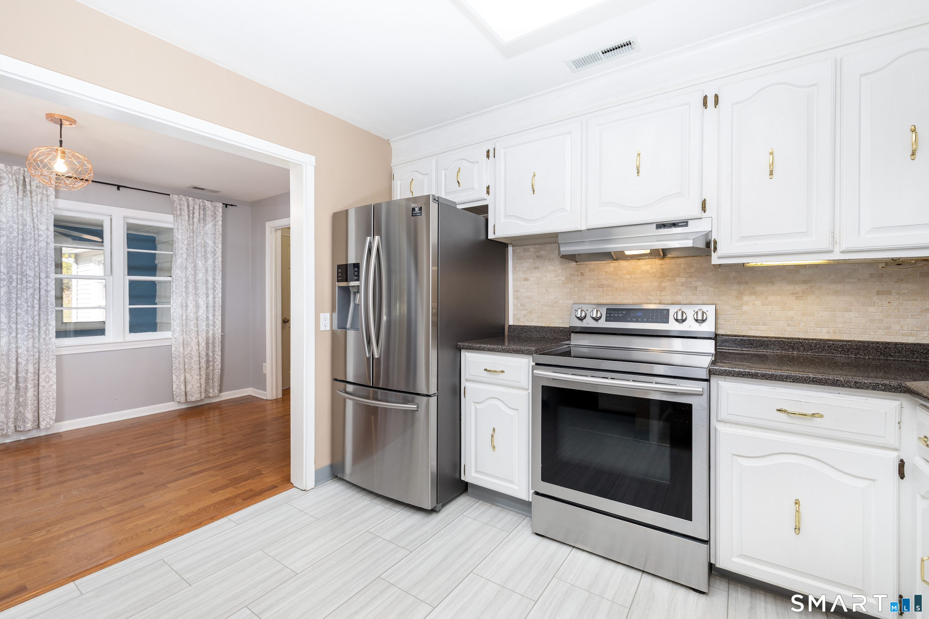87 Selden Hill Drive