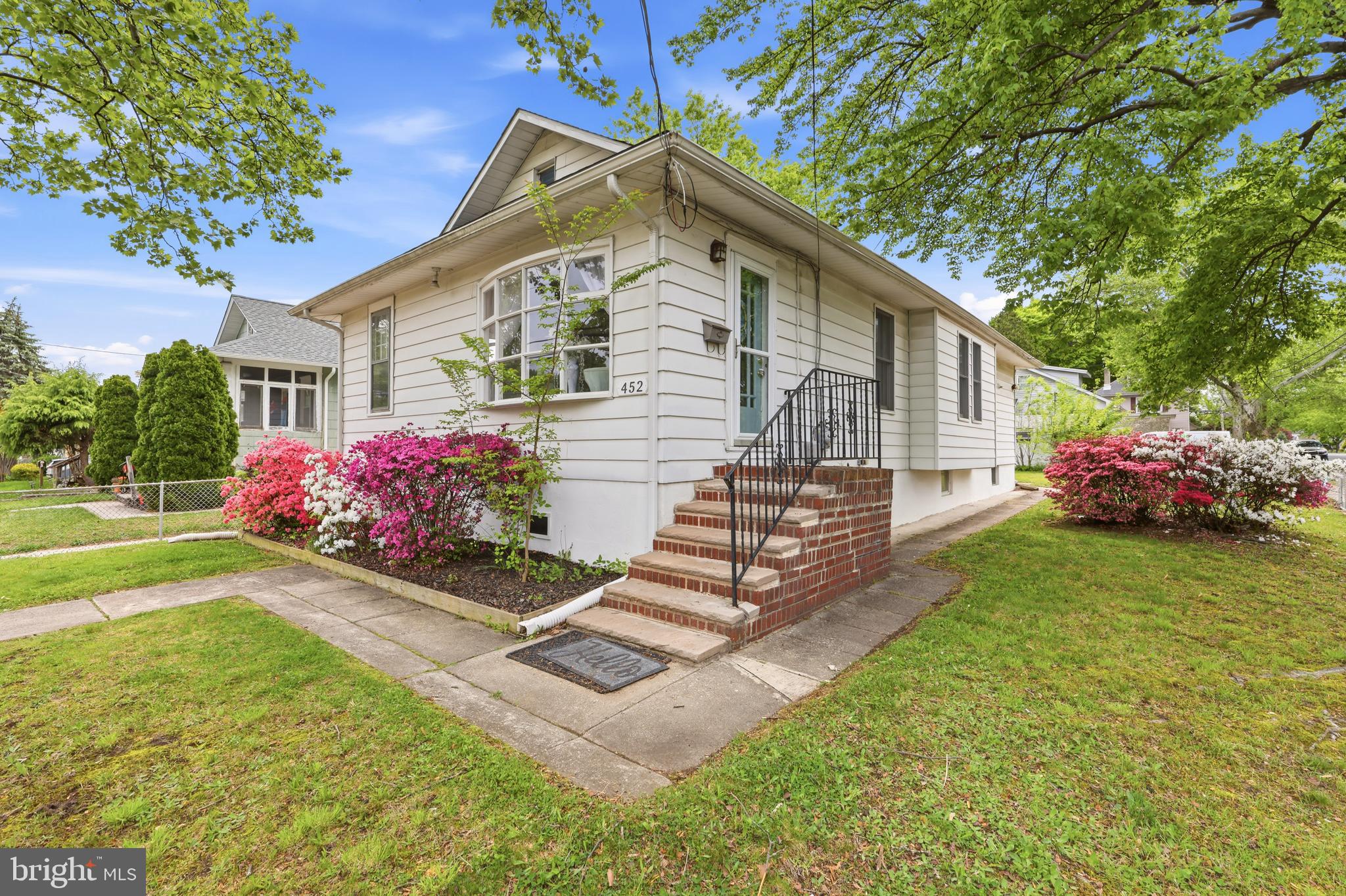 452 AUDUBON AVENUE