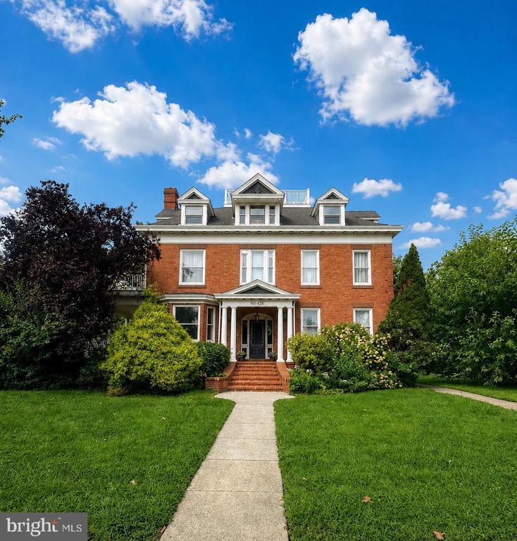 428 W BROWNING
