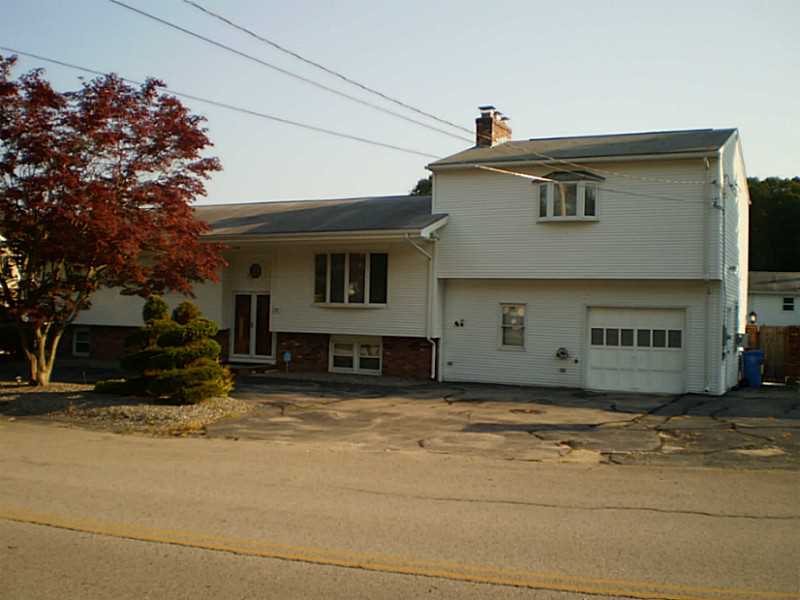 124 SOUTH COMSTOCK Parkway