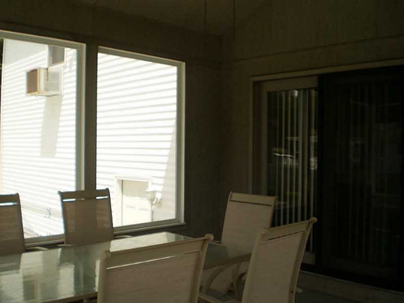 124 SOUTH COMSTOCK Parkway