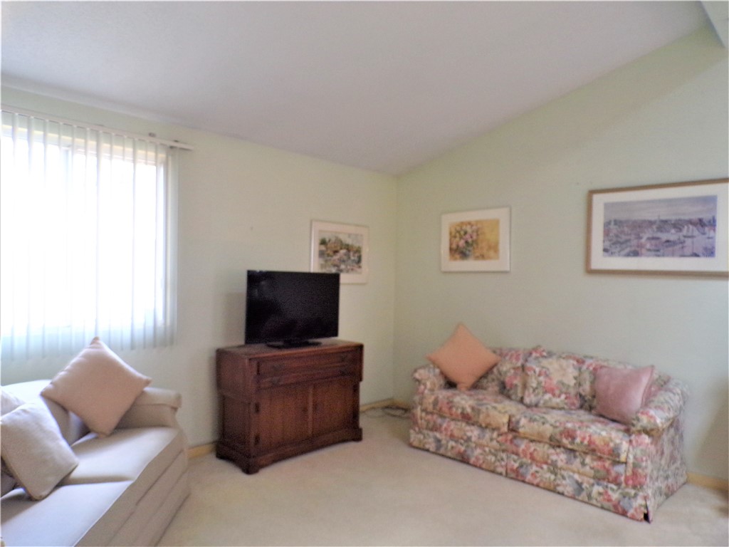 973 Great Hill Drive