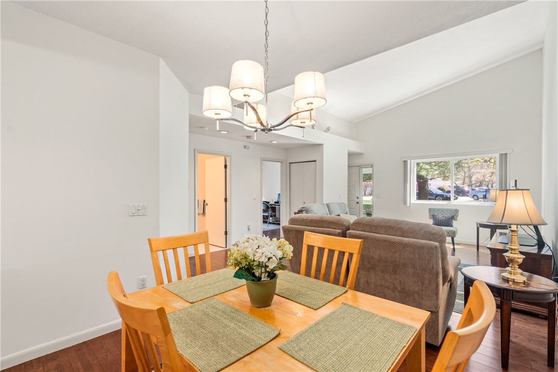 782 Williamsburg Circle