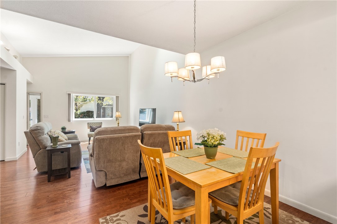 782 Williamsburg Circle