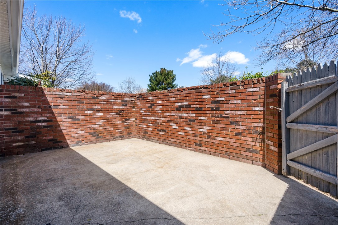 782 Williamsburg Circle