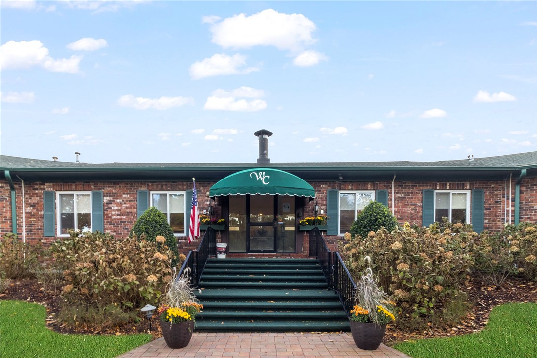 813 Williamsburg Circle