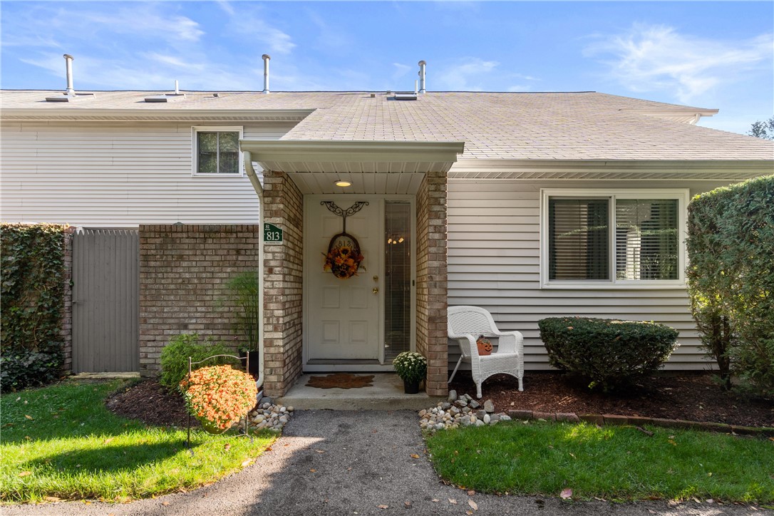 813 Williamsburg Circle