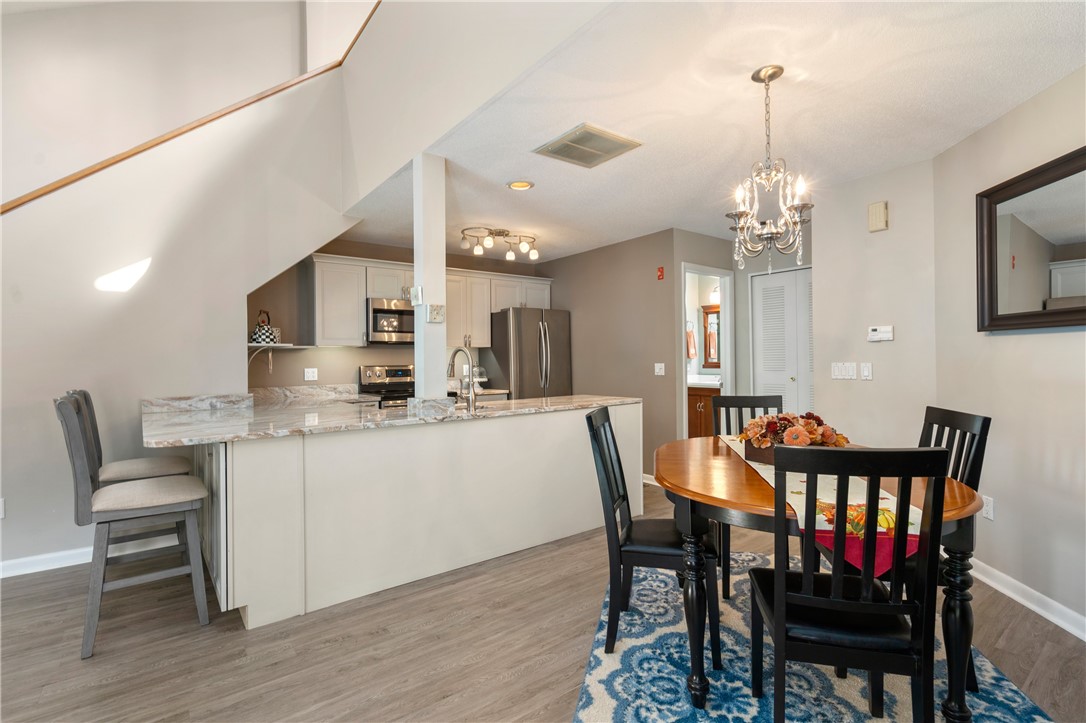 813 Williamsburg Circle