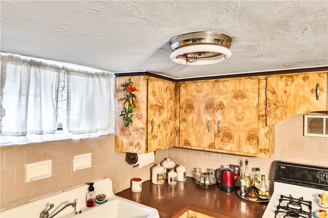 199 Gladstone Street