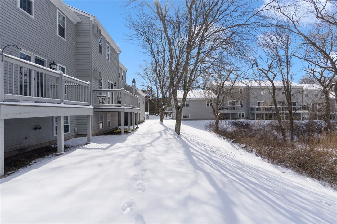 565 Quaker Lane 37