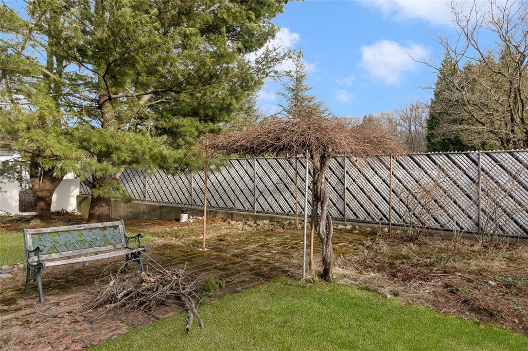 234 Lake Garden Drive