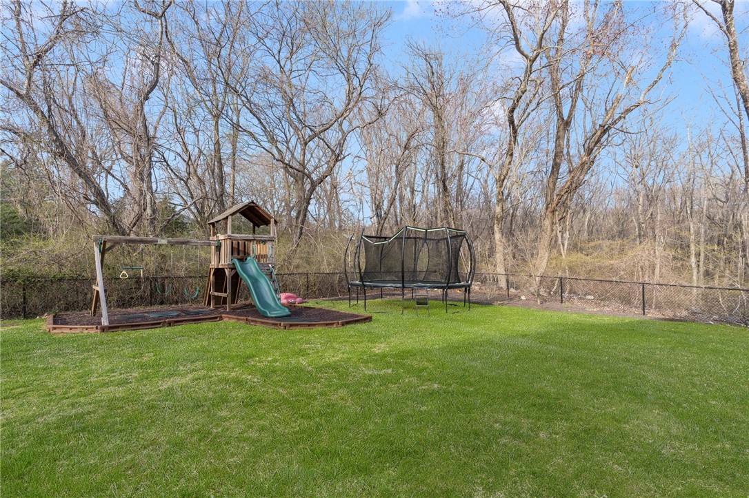 290 Larchwood Drive