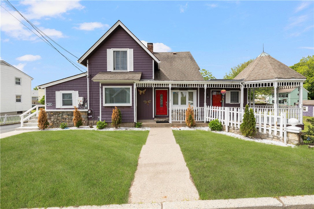 204 Reservior Avenue