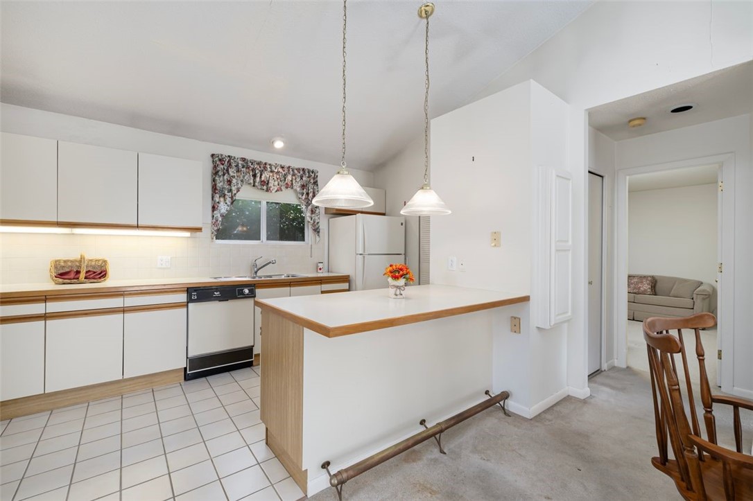 931 Williamsburg Circle