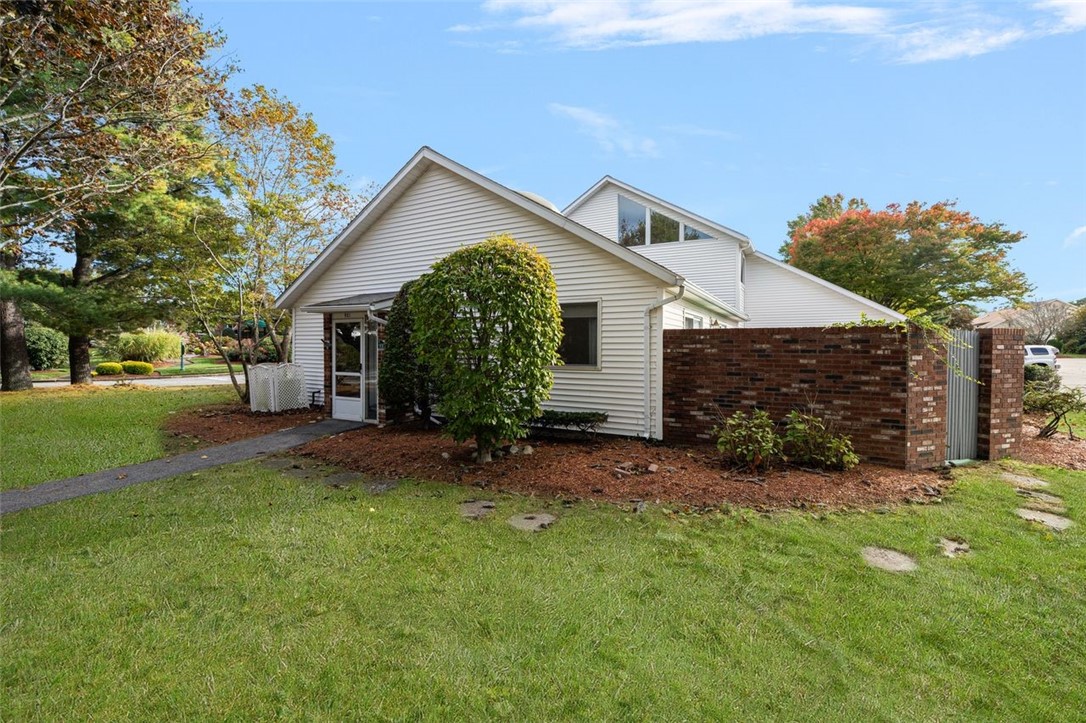 931 Williamsburg Circle