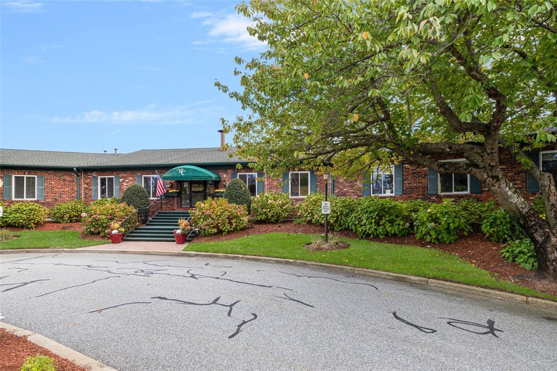 931 Williamsburg Circle