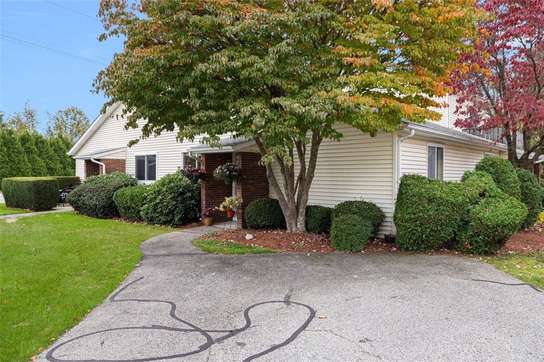 1002 Williamsburg Circle