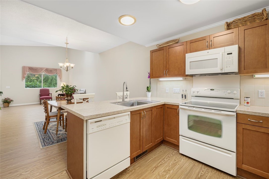 1002 Williamsburg Circle