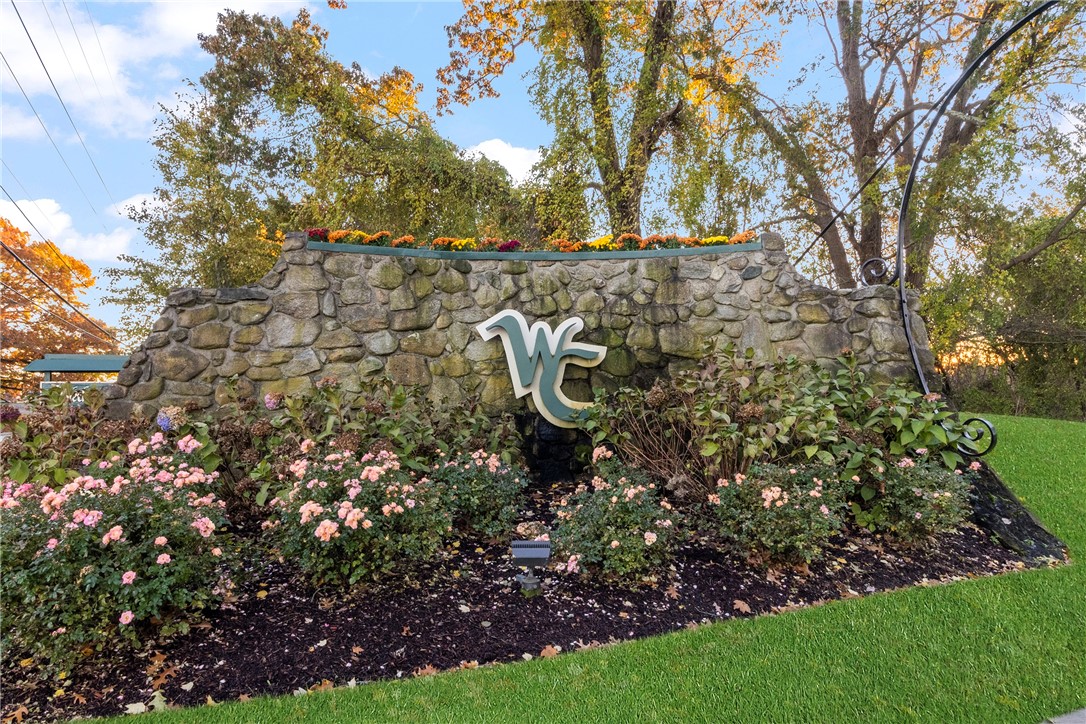 1002 Williamsburg Circle