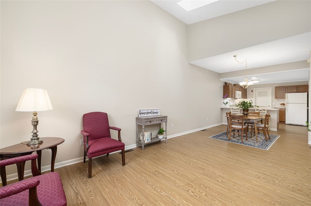 1002 Williamsburg Circle