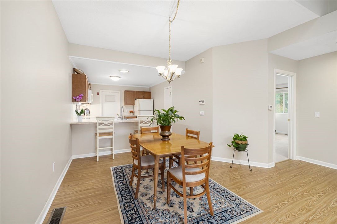 1002 Williamsburg Circle