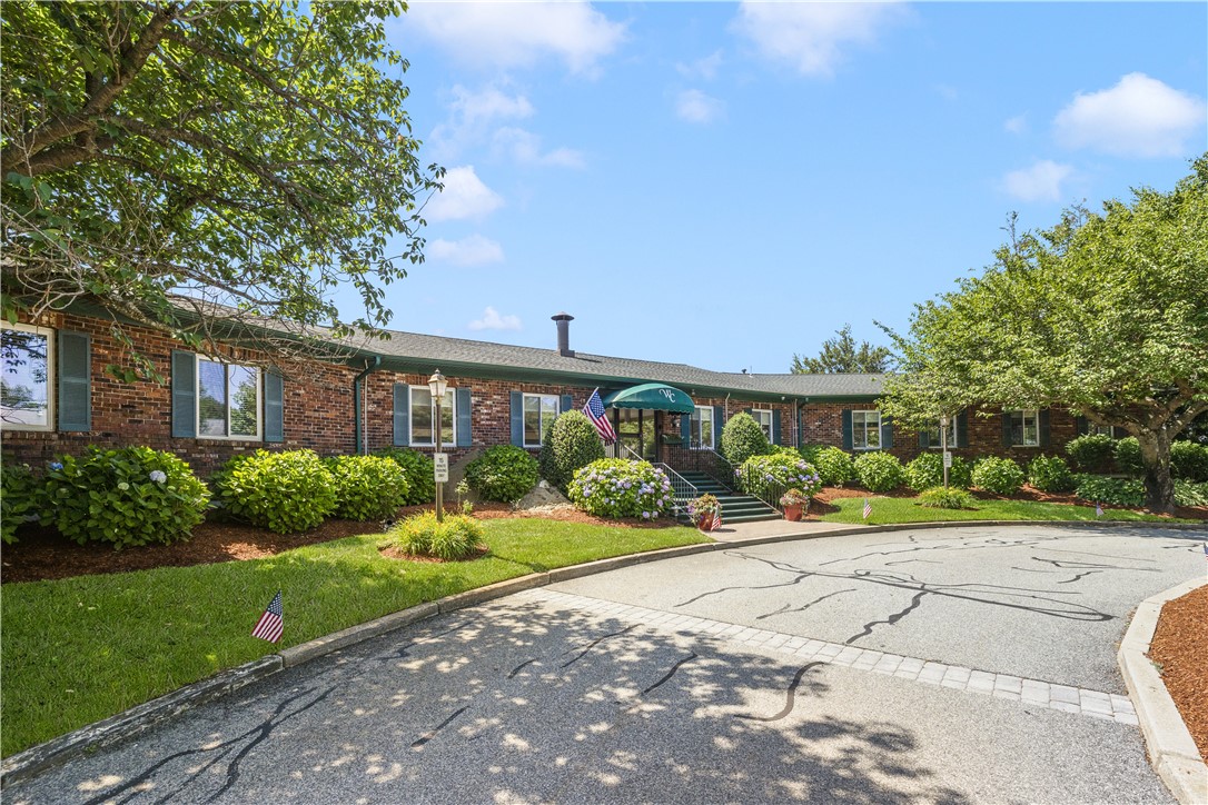 1002 Williamsburg Circle