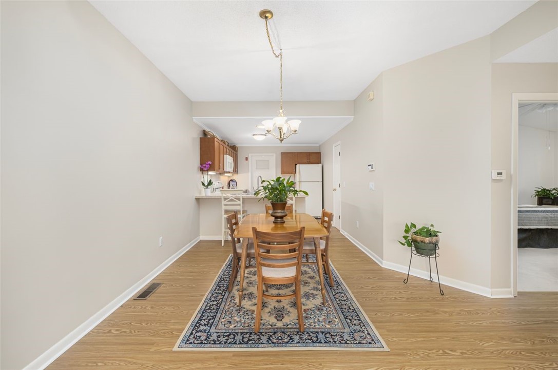 1002 Williamsburg Circle