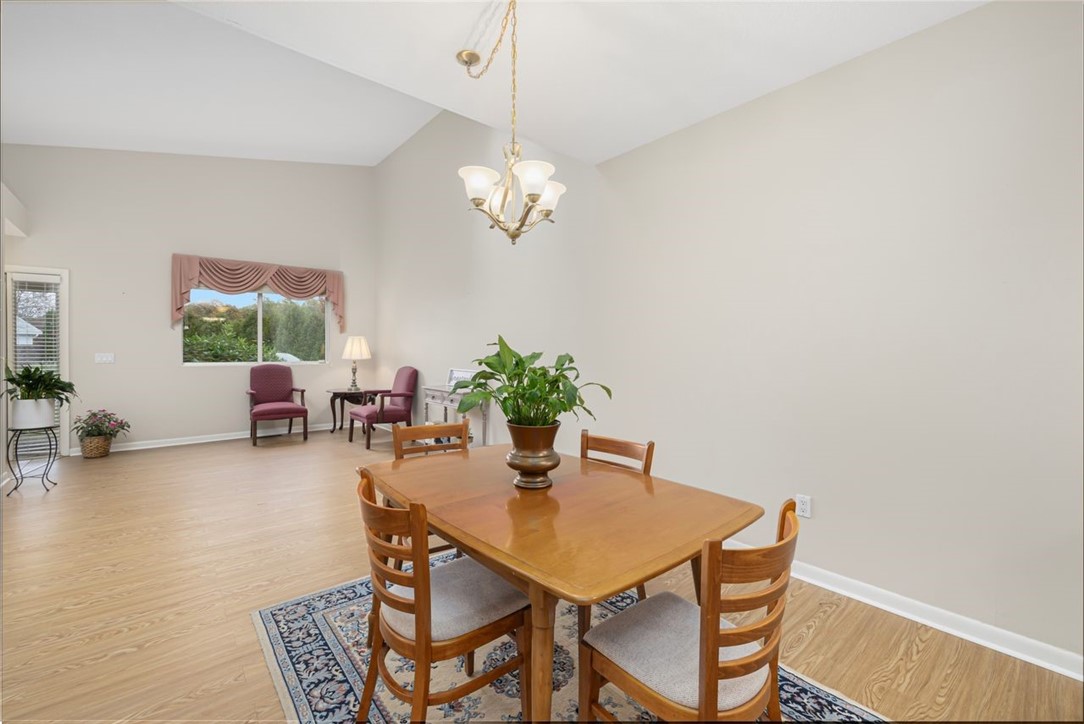 1002 Williamsburg Circle