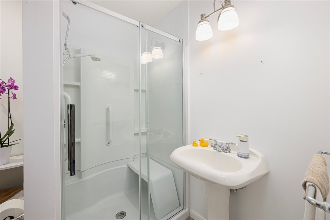 1002 Williamsburg Circle