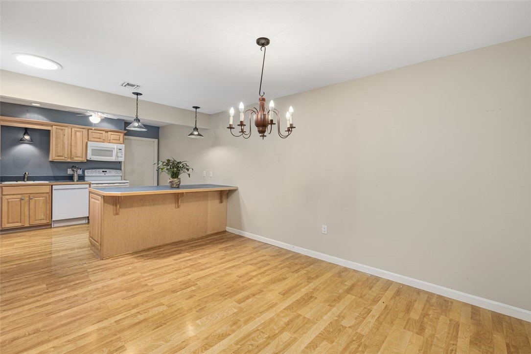 302 Chatham Circle