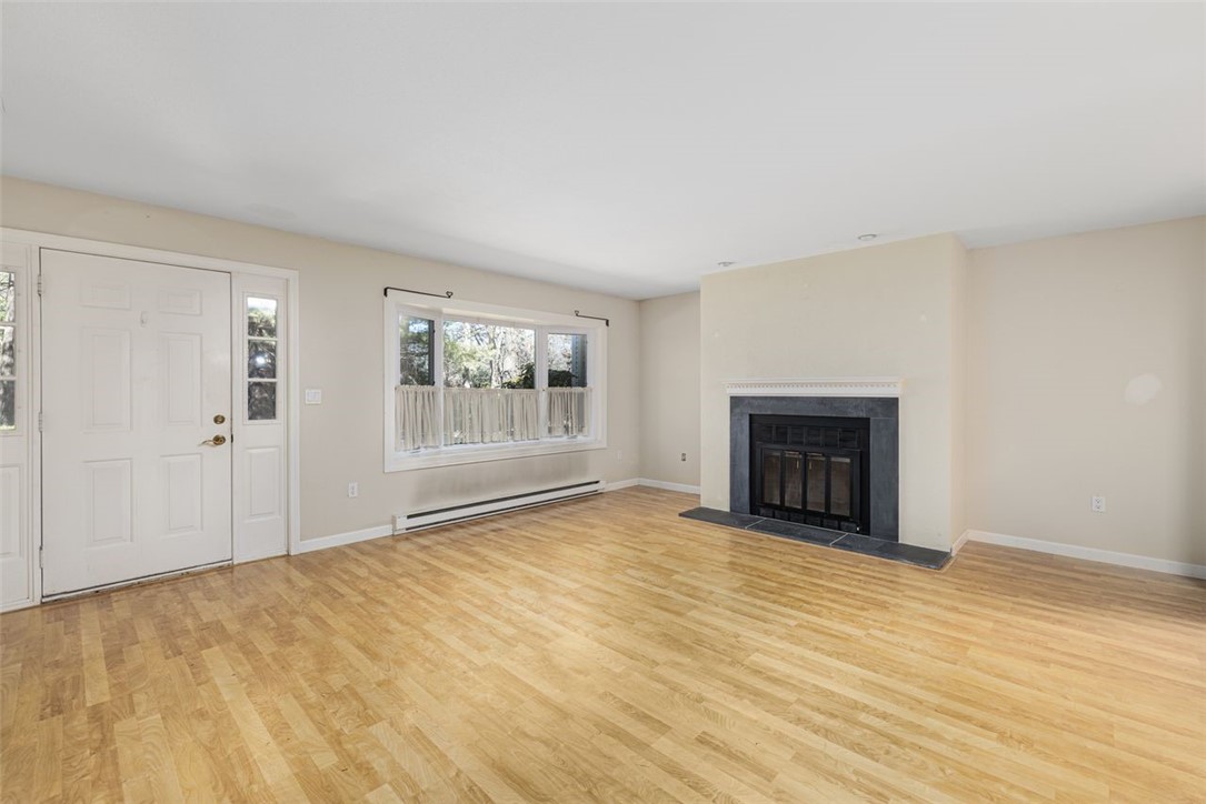 302 Chatham Circle