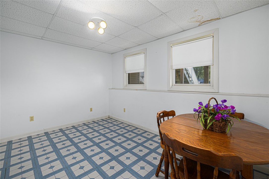 1 Willow Glen Circle 25