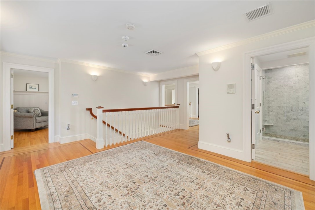 30 Angell Court