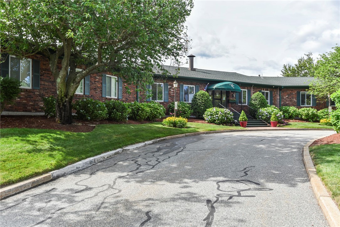 754 Williamsburg Circle