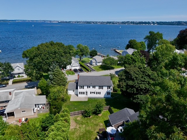 25 Viking Drive