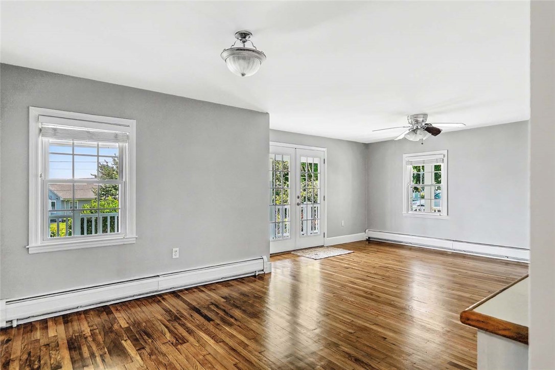 25 Viking Drive