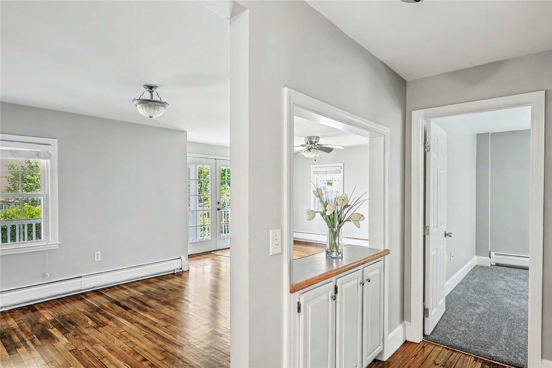 25 Viking Drive