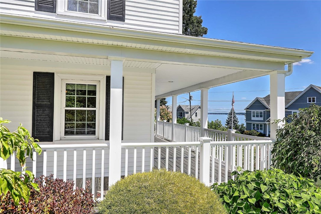 25 Viking Drive