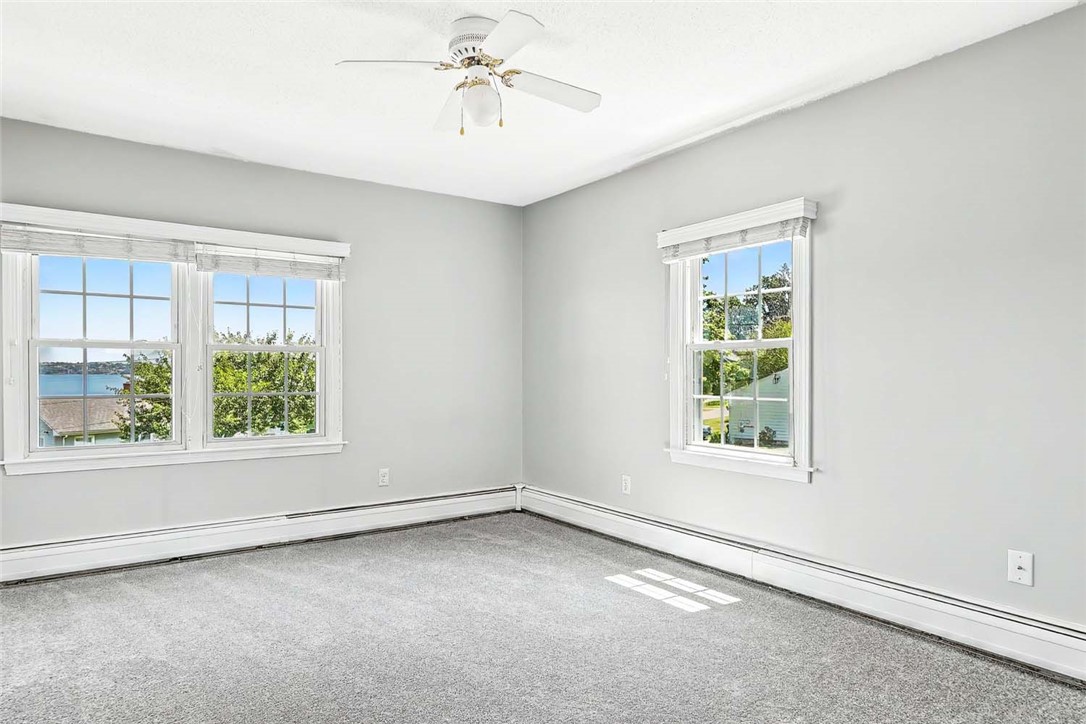 25 Viking Drive